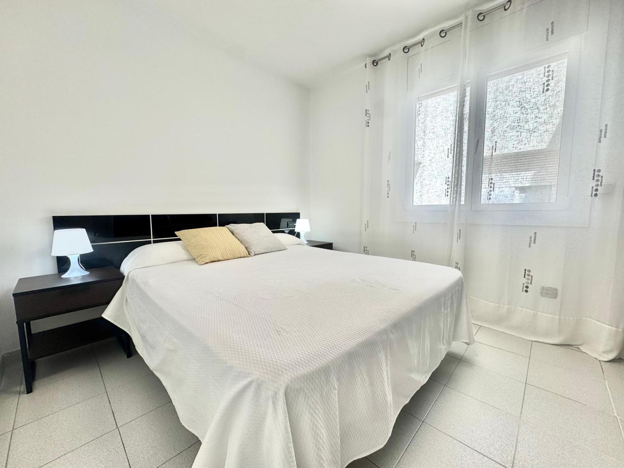 Puig Rom 106 Apartment โรเซส ภายนอก รูปภาพ