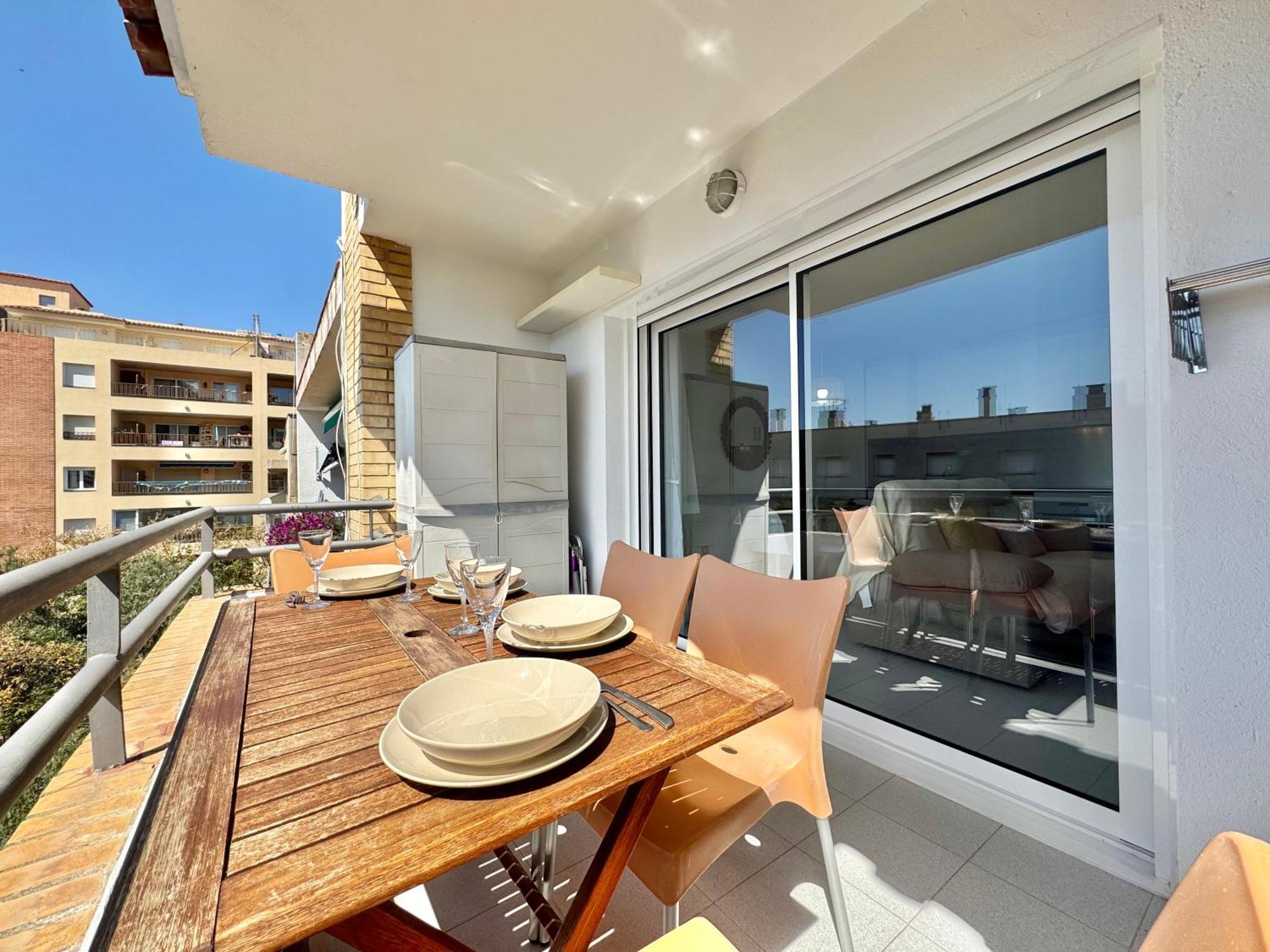 Puig Rom 106 Apartment โรเซส ภายนอก รูปภาพ